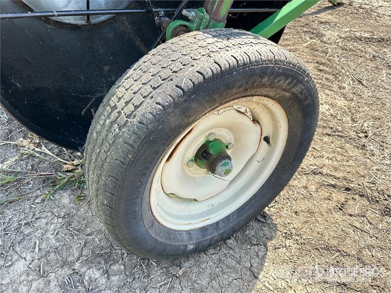 Harmon 8 ft Steel Swath Roller Řádkovací žací stroje