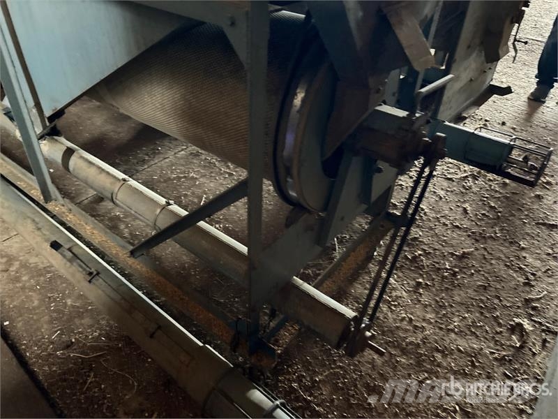 Harvey Gjesdal Five In One Seed Cleaner 穀物清掃設備