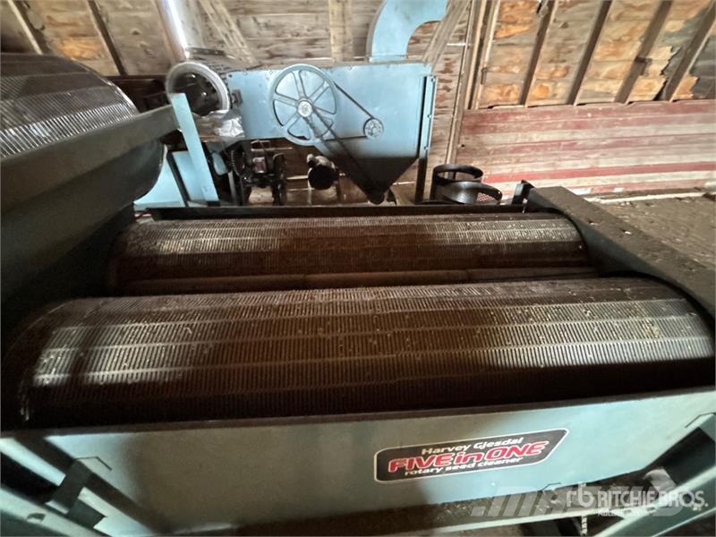 Harvey Gjesdal Five In One Seed Cleaner 穀物清掃設備