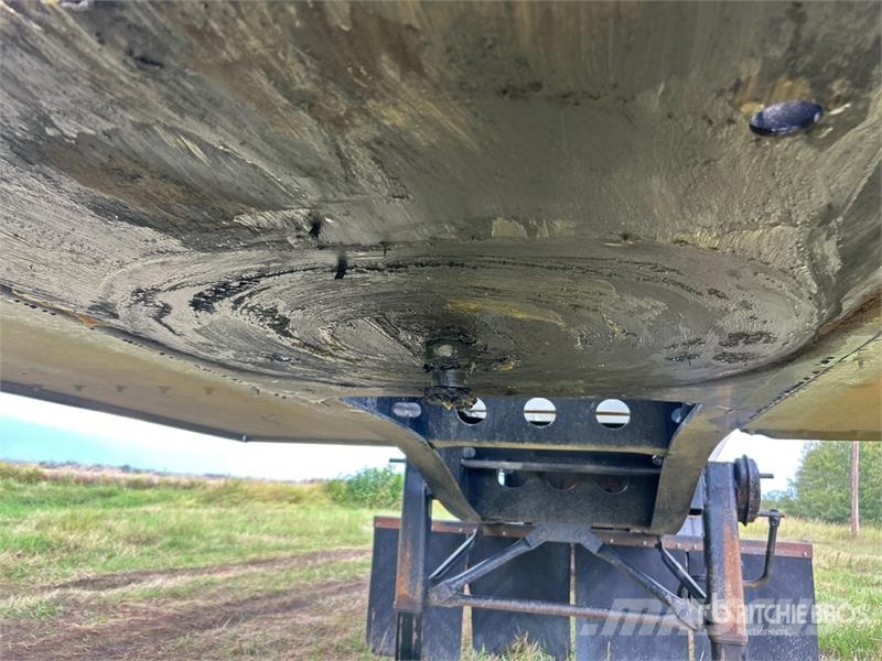 Haul-All 28 ft Tri/A Super B-Train Lead Grain Trai Przyczepy zbożowe