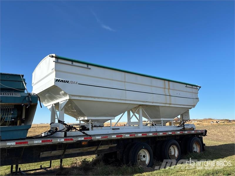 Haul-All ST 800 Seed Tender Sázecí stroje
