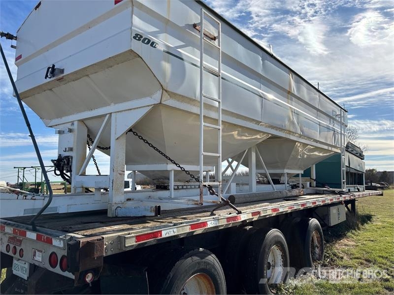 Haul-All ST 800 Seed Tender Sázecí stroje