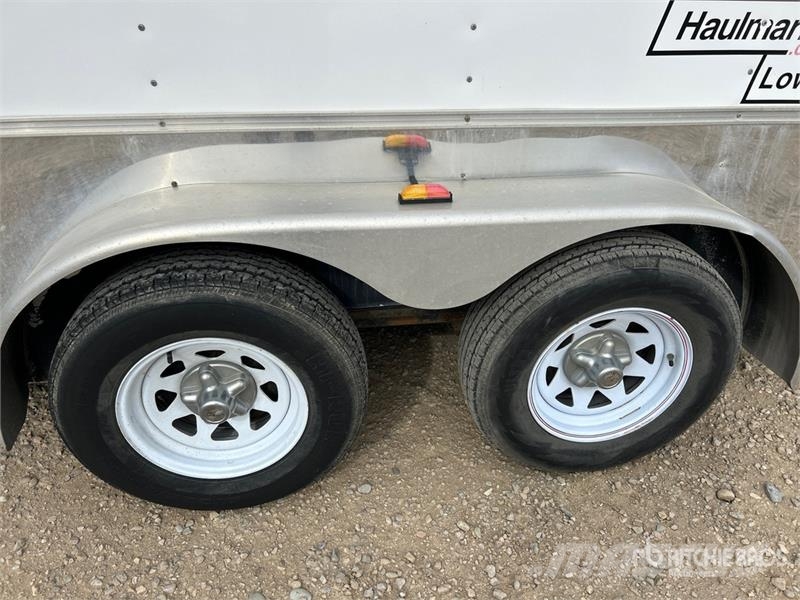 Haulmark 12 ft T/A Enclosed Trailer Reboques de caixa fechada