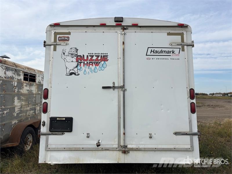 Haulmark 16 ft T/A Thaw Enclosed Trailer 厢式拖车