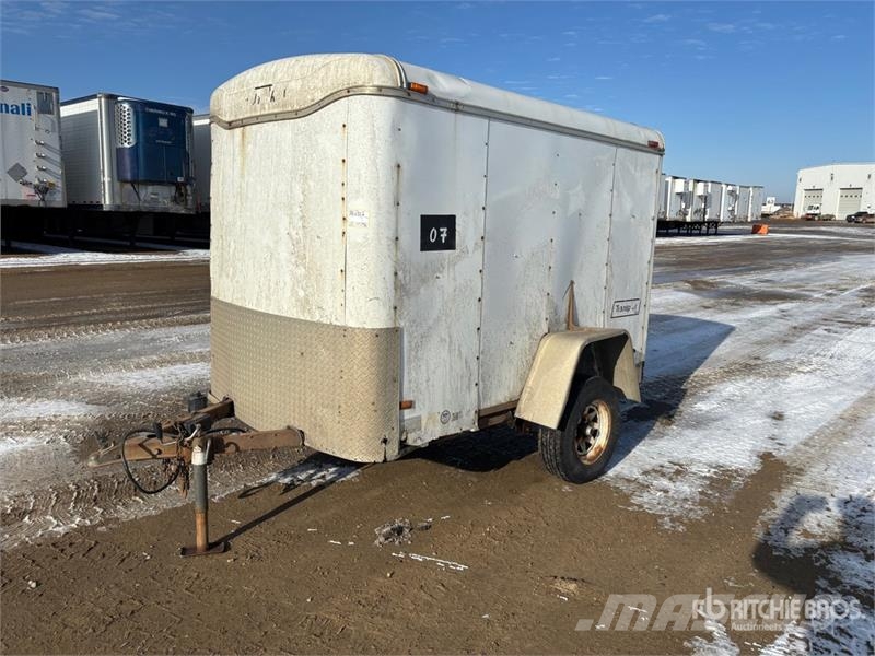 Haulmark 8 ft S/A Enclosed Trailer Furgoonhaagised