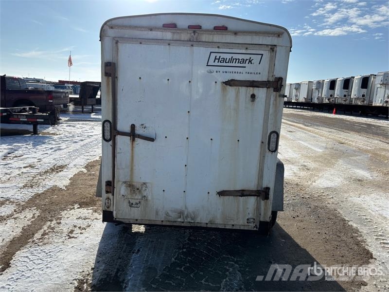 Haulmark 8 ft S/A Enclosed Trailer Furgoonhaagised
