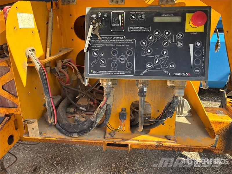 Haulotte 5533A Towable Lift Trailer mounted platforms