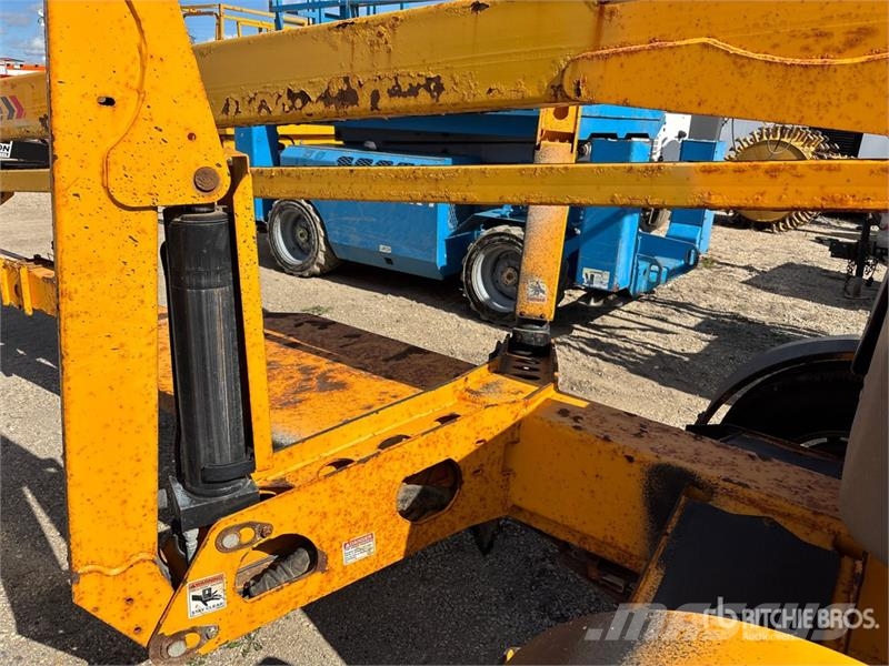 Haulotte 5533A Towable Lift Trailer mounted platforms