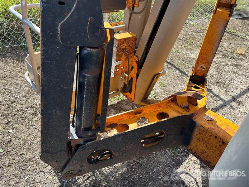 Haulotte 5533A Towable Lift Trailer mounted platforms