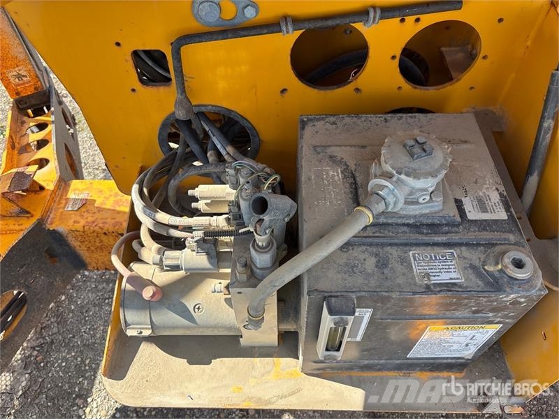 Haulotte 5533A Towable Lift Trailer mounted platforms