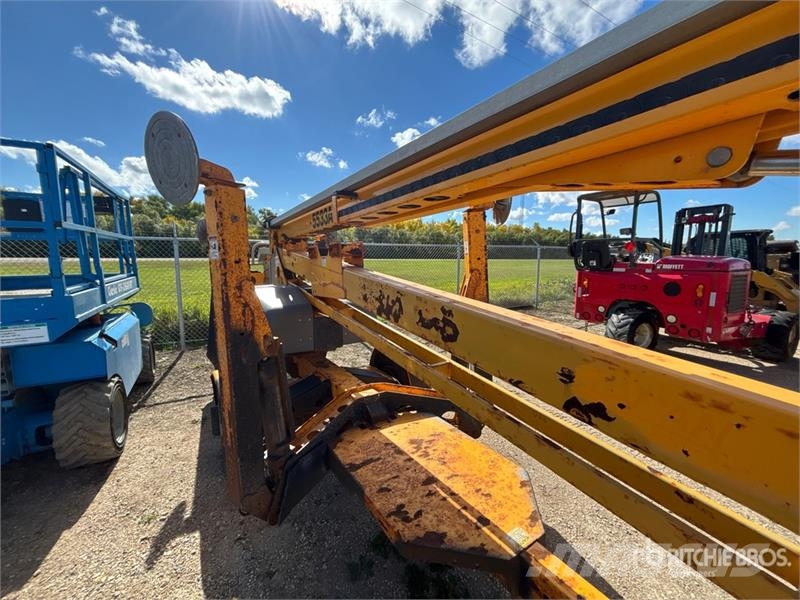 Haulotte 5533A Towable Lift Trailer mounted platforms