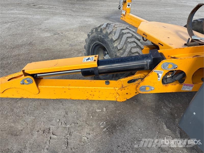 Haulotte 55XA Towable Lift Trailer mounted platforms