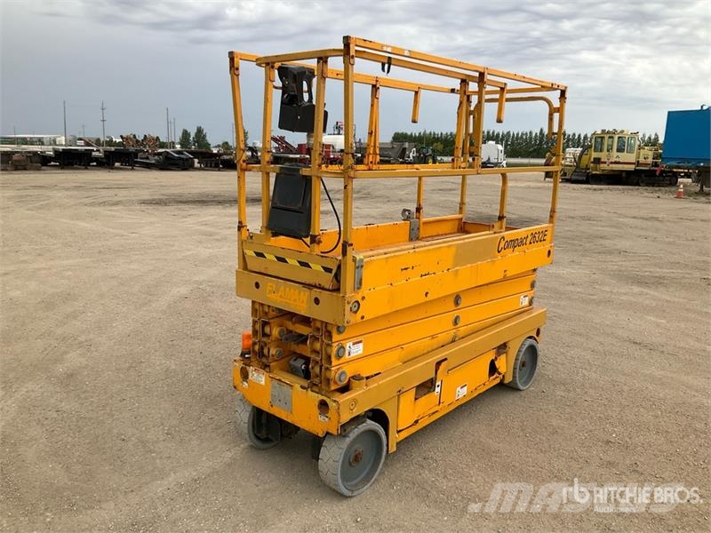 Haulotte H2632E Scissor Lift Schaarhoogwerkers