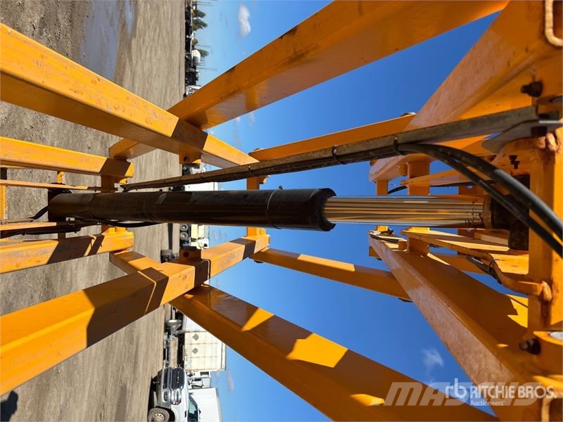 Haulotte H2632E Scissor Lift Scissor lifts