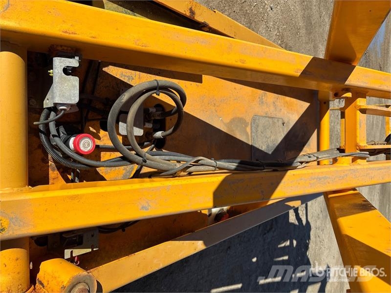 Haulotte H2632E Scissor Lift Scissor lifts