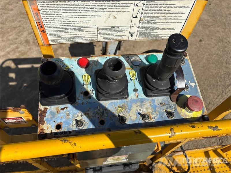 Haulotte HB62 2WD Diesel Telescopic Boom Lift Telescopic boom lifts
