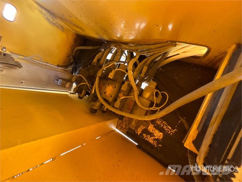 Haulotte HS4388RT 4x4 Diesel Scissor Lift 가위형 리프트