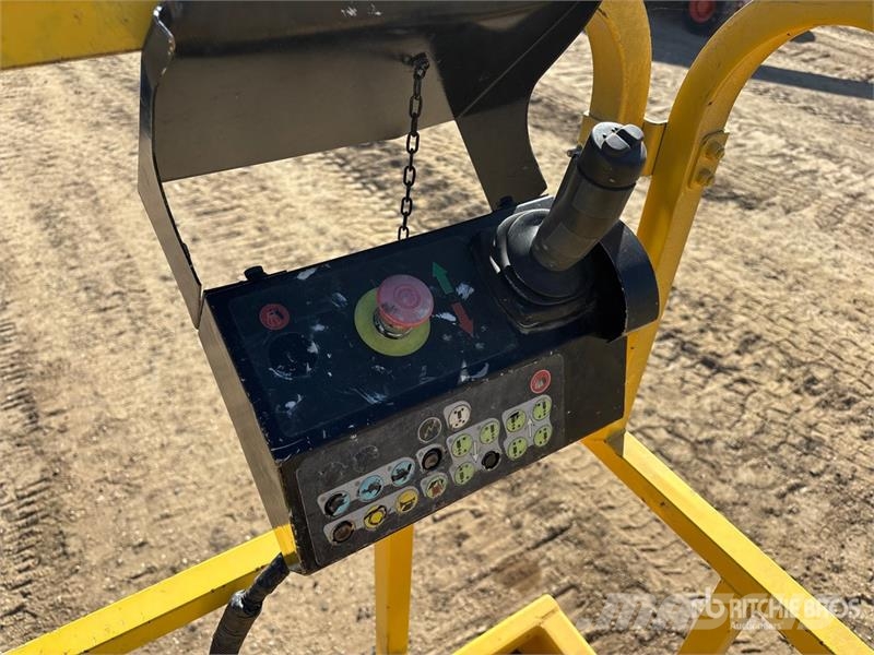 Haulotte HS4388RT 4x4 Diesel Scissor Lift 가위형 리프트
