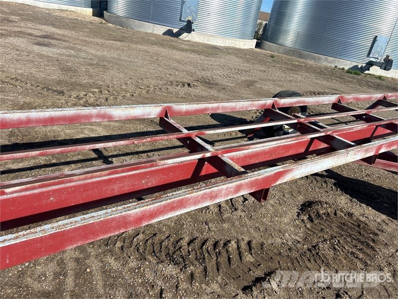 Hauser 36 ft S/A Bale Mover Remorci cu autoîncarcare
