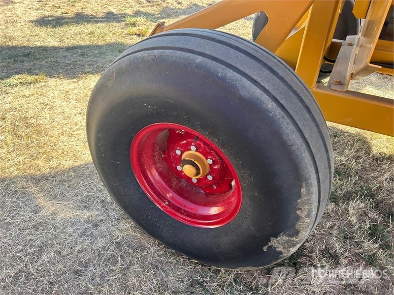 Haybuster 2650 Rullipurustid, noad ja lahtirullijad