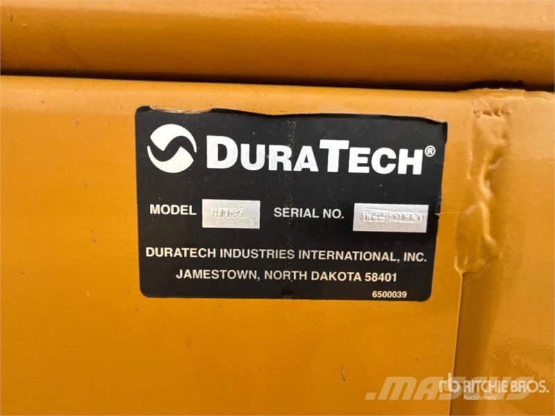 Haybuster H-1130 Bale Processor آلات تمزيق الحزم وتقطيعها ونشرها