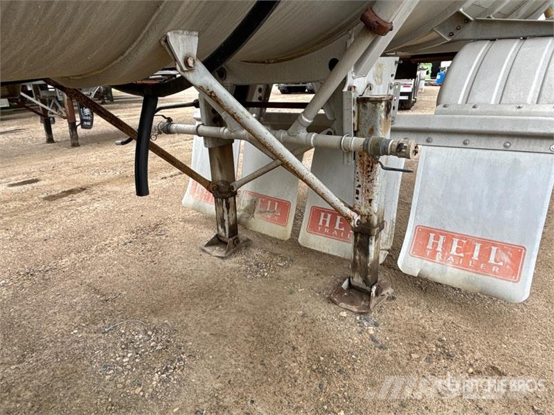 Heil 12200 gal Tri/A Tanker Trailer Prikolice za cisterne