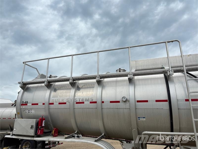 Heil 12200 gal Tri/A Tanker Trailer Prikolice za cisterne
