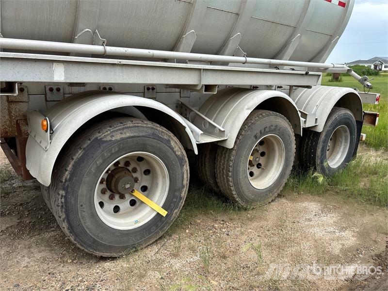 Heil 12200 gal Tri/A Tanker Trailer Prikolice za cisterne