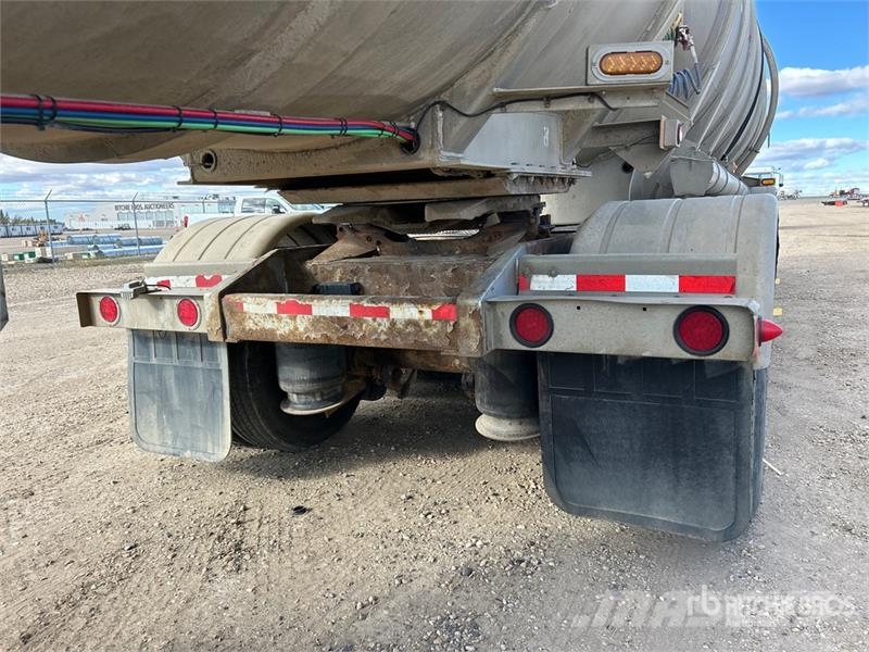 Heil 29000 L Super B-Train Lead Tanker Trailer Rimorchi cisterna