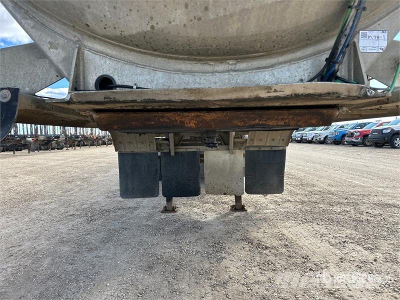 Heil 29000 L Super B-Train Lead Tanker Trailer Rimorchi cisterna
