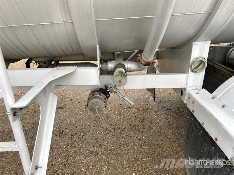 Heil 7400 gal Quad/A Pup Tanker Trailer Tank prikolice