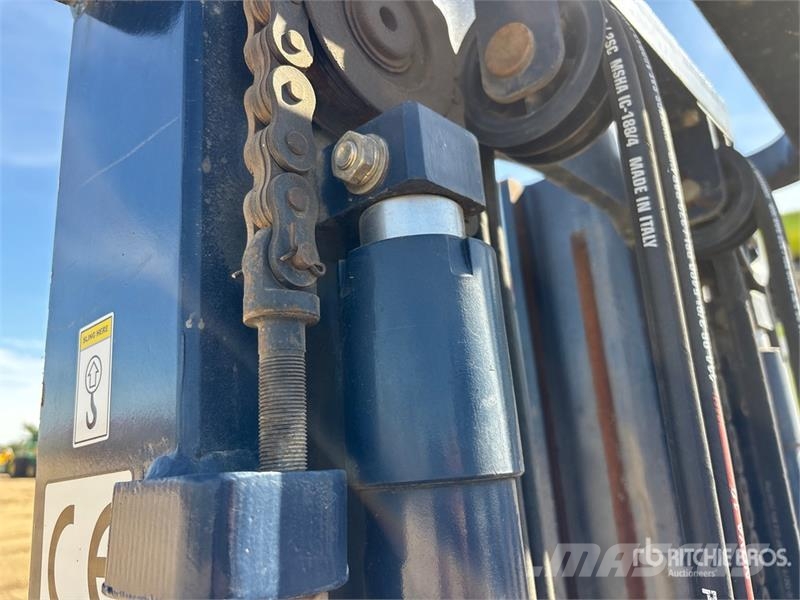 Heli CPYD30-RC3G 5400 lb Pneumatic Tire Forklift Autres Chariots élévateurs