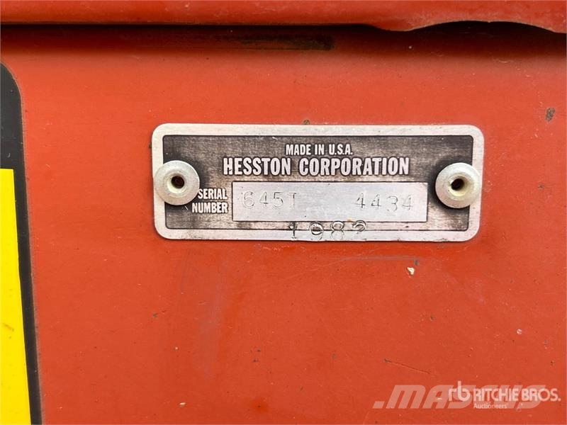 Hesston 6450 18 ft Swather Windrower محشات