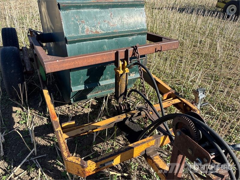  Hi-Hog Livestock Feeder Годівниці для тварин