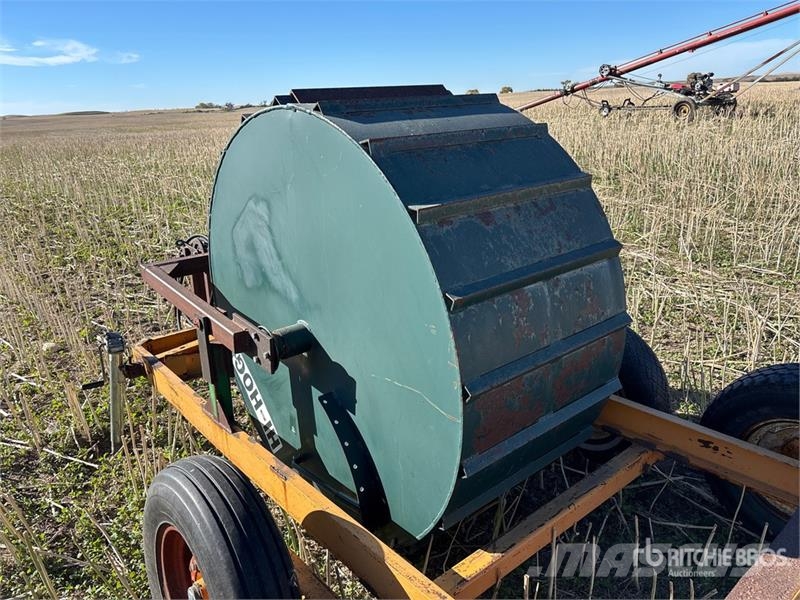  Hi-Hog Livestock Feeder Годівниці для тварин