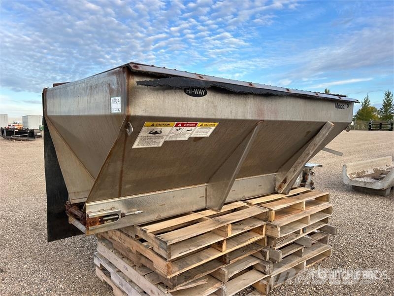 Hi-Way P-8 8 ft Salt Spreader Espalhadores de areia e sal