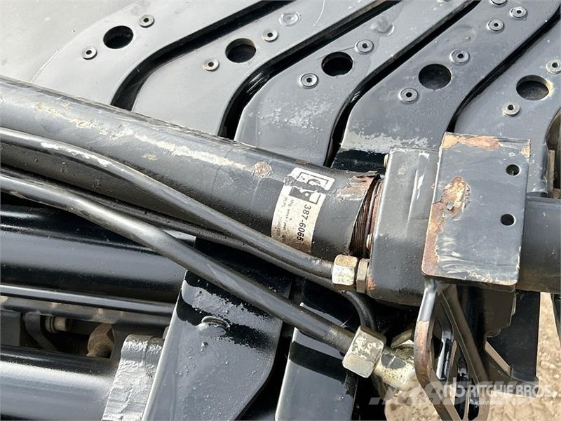 Hiab X-Hiduo 228 E-5 Boom Crane parts and equipment