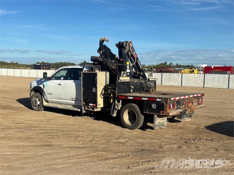 Hiab XCLX078ES-4 2800 kg Knuckle Boom on Ram 5500 SLT 4 Kamioni sa kranom