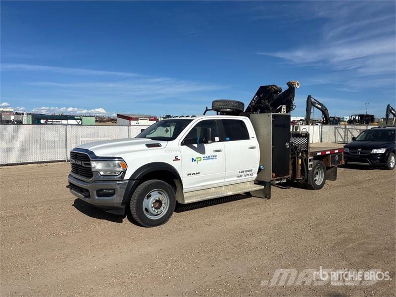Hiab XCLX078ES-4 2800 kg Knuckle Boom on Ram 5500 SLT 4 Autogru