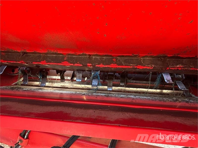 Highline Bale Pro CFR 651 13 ft Bale Processor Ballenschredder, -schneider und -wickler