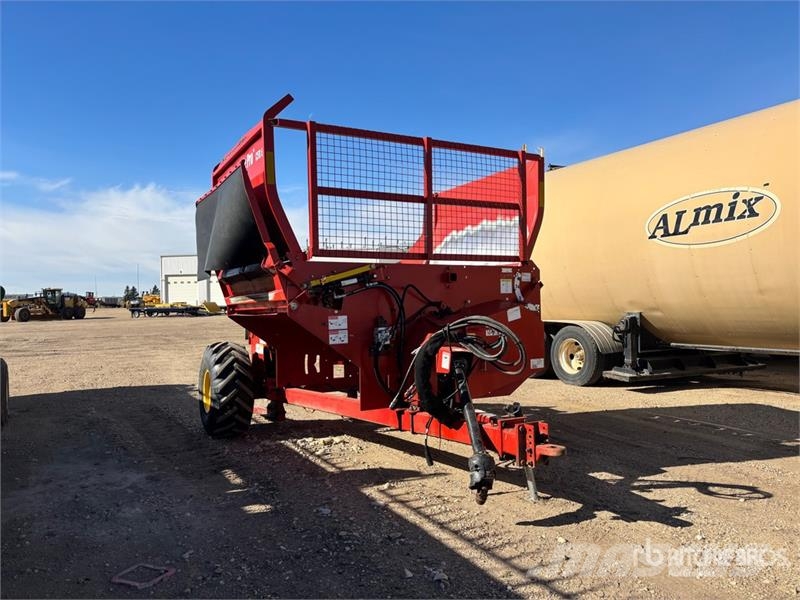 Highline Bale Pro CFR 651 13 ft Bale Processor Ballenschredder, -schneider und -wickler