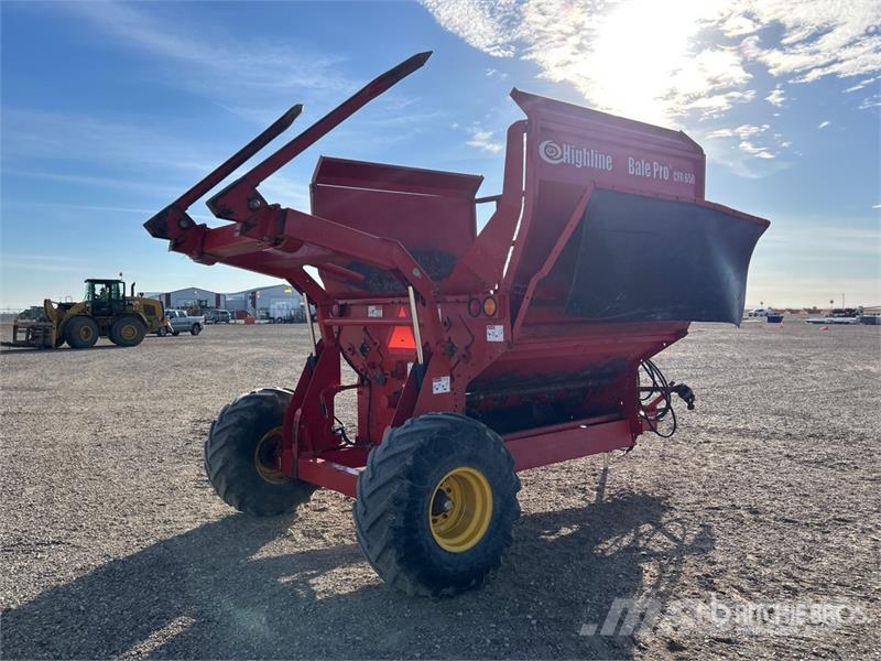 Highline CFR650 S/A Bale Processor Dérouleuse, pailleuse