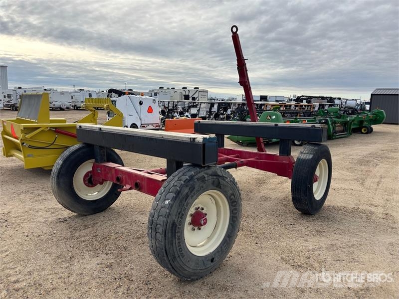  Hillside Mfg RS130 8 ft T/A Wagon Andre Landbrukshengere