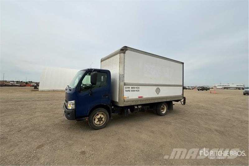 Hino 195 탑차 트럭