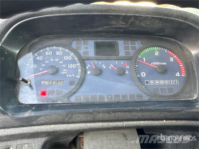 Hino 258 Kabine i unutrašnjost