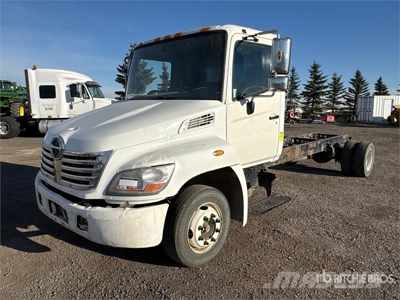 Hino 258 Kabine i unutrašnjost