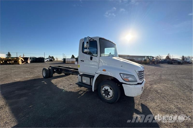 Hino 258 Kabine i unutrašnjost