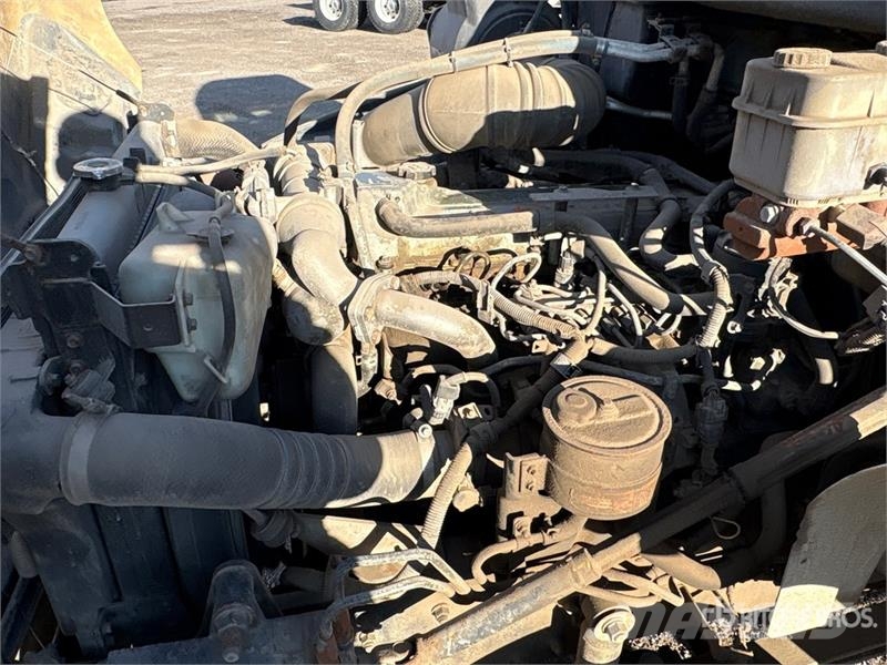 Hino 258 Kabine i unutrašnjost