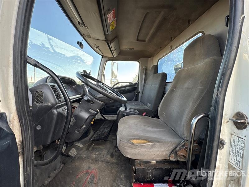 Hino 258 Kabine i unutrašnjost