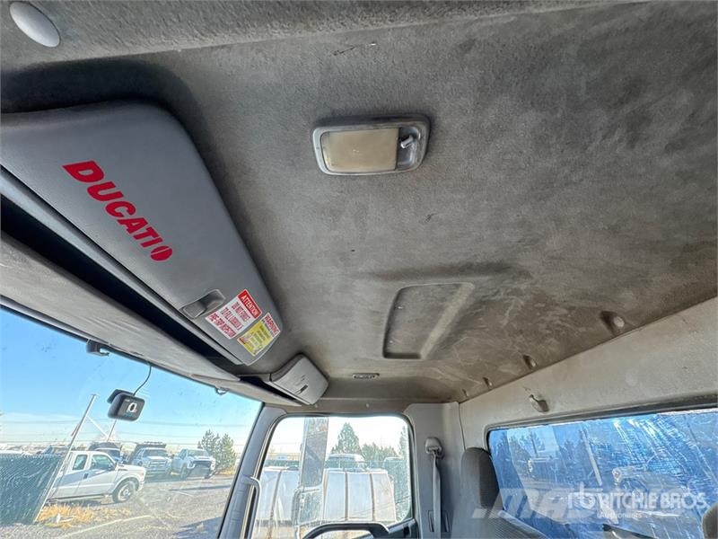 Hino 258 Kabine i unutrašnjost